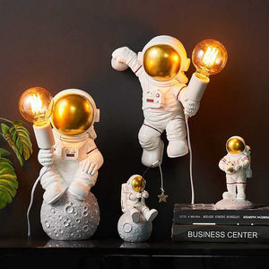 Astronaut Model Night Light Resin Bedside Table Lamp-Kids Room Nursery Lighting