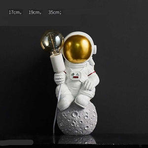 Astronaut Model Night Light Resin Bedside Table Lamp-Kids Room Nursery Lighting