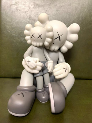 Holiday Chang bai: Kaws Statue Big - One-of-a-Kind Souvenir-Ornaments Statues Figurines
