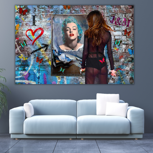 Love: Marilyn Poster – Captivating Iconic Artwork-Wall Posters
