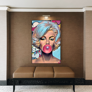 Marilyn Monroe Bubble: A Delightful Collectible-Wall Posters