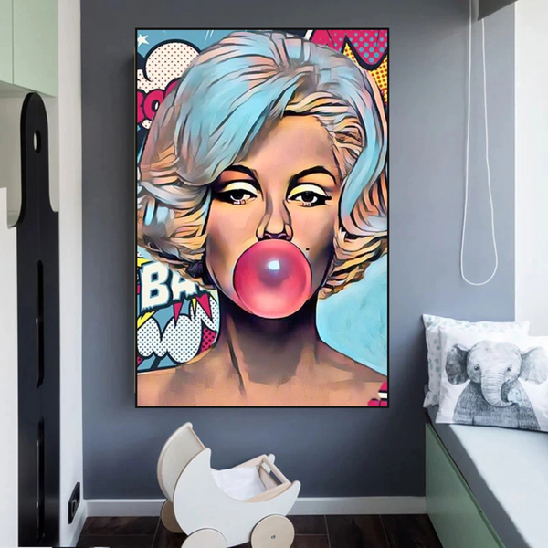 Marilyn Monroe Bubble: A Delightful Collectible-Wall Posters