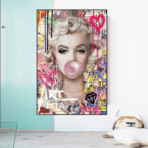 Marilyn Monroe Bubble - Explore the Iconic Style|-Wall Posters