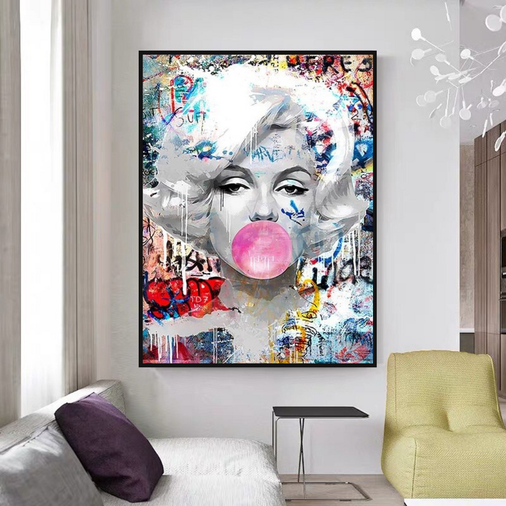 Marilyn Monroe Bubble: Stunning Tribute to the Iconic Beauty-Wall Posters