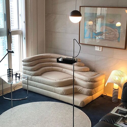 Stepper Mountain Sofa: Premium Quality Furniture-Sofa Set