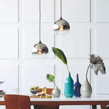 Gold-Silber-Glaskugel-Pendelleuchte – elegante Beleuchtung für Ihren Raum