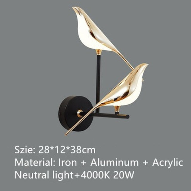Lustre en acrylique en forme d'oiseau : solution d'éclairage élégante