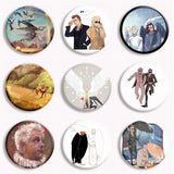 Good Omens Pin Badges - Accessoires uniques pour les fans de nouvelles séries télévisées 
