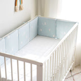 Baumwoll-Cartoon-Kinderzimmer-Bettwäsche-Set – 6-teiliges Set mit Nestchen für Babybetten