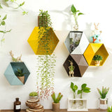 Étagères murales de forme hexagonale : décoration créative pour la maison