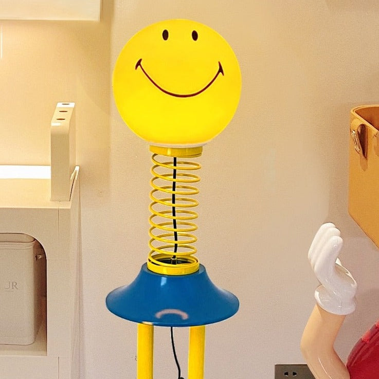 Lampe sur pied Smiley pour enfants : illuminez leur espace avec style