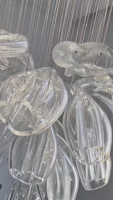 Lustre en cristal de pétales de verre : luminaires élégants
