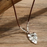 Halskette „Celestial Dreams“ – Schmücken Sie Ihre Eleganz mit BabiesDecor.com