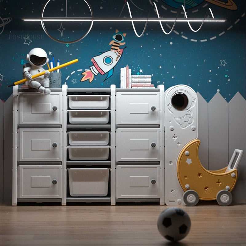 Toys Storage: Astronaut Design Keep Play Things Organized