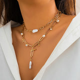 Refined Celestial Radiance Necklace - Elegant Addition to Your Wardrobe