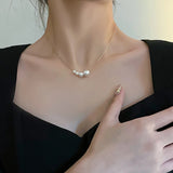 Graceful Horizon Necklace - Add a Touch of Elegance to Your Style