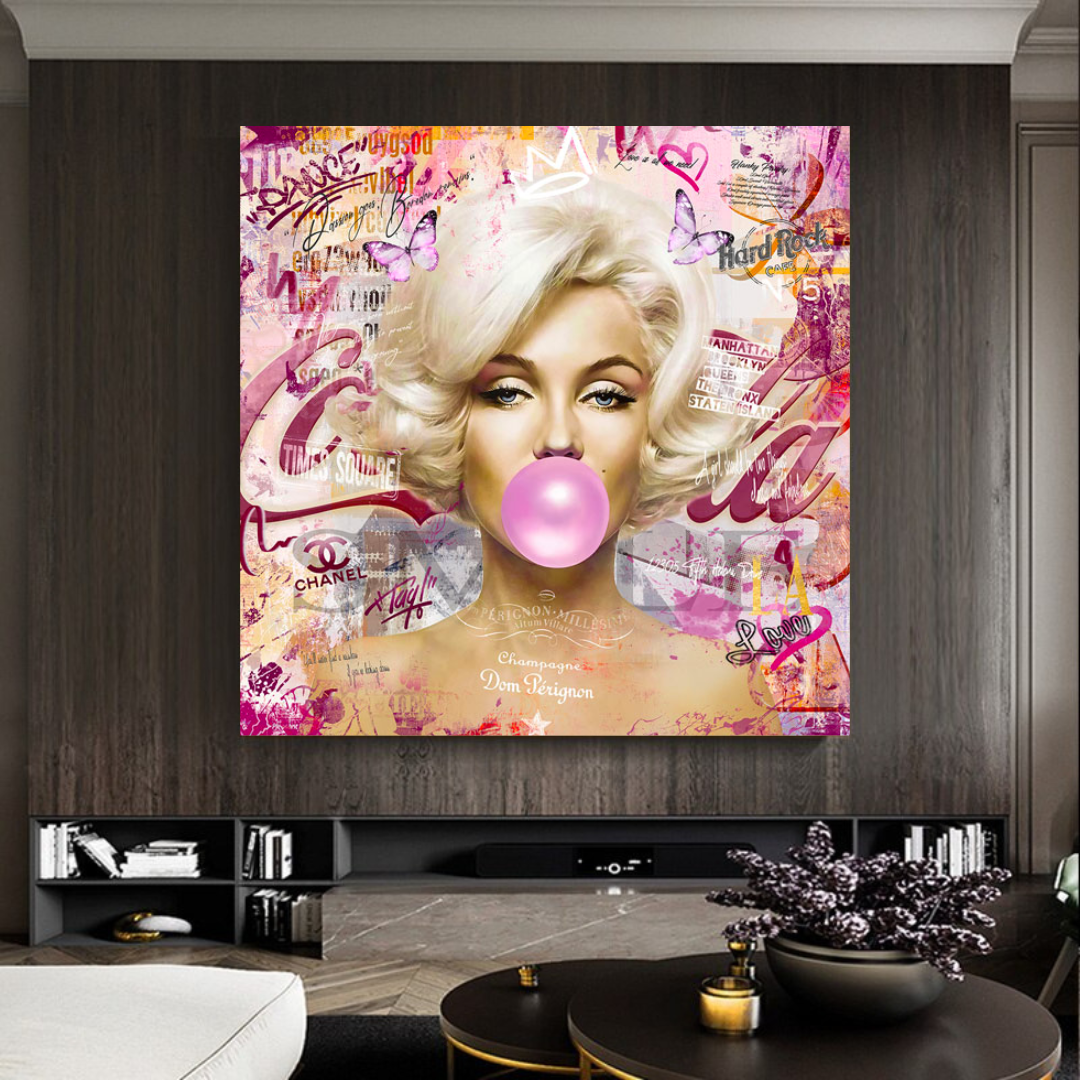 Marilyn Monroe Bubble Poster - Captivating Vintage Style