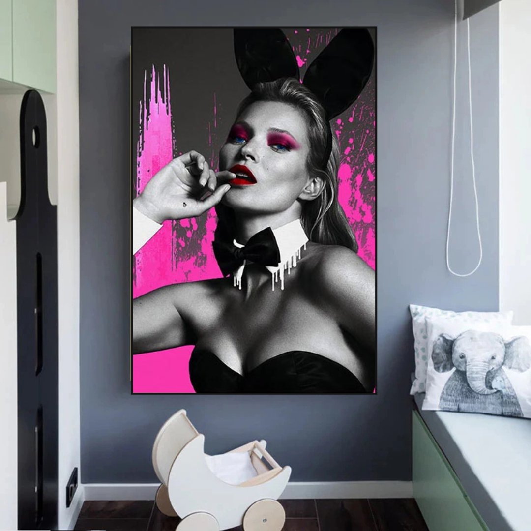 Kate Moss Pink Bunny Poster - Impression d'art en édition limitée